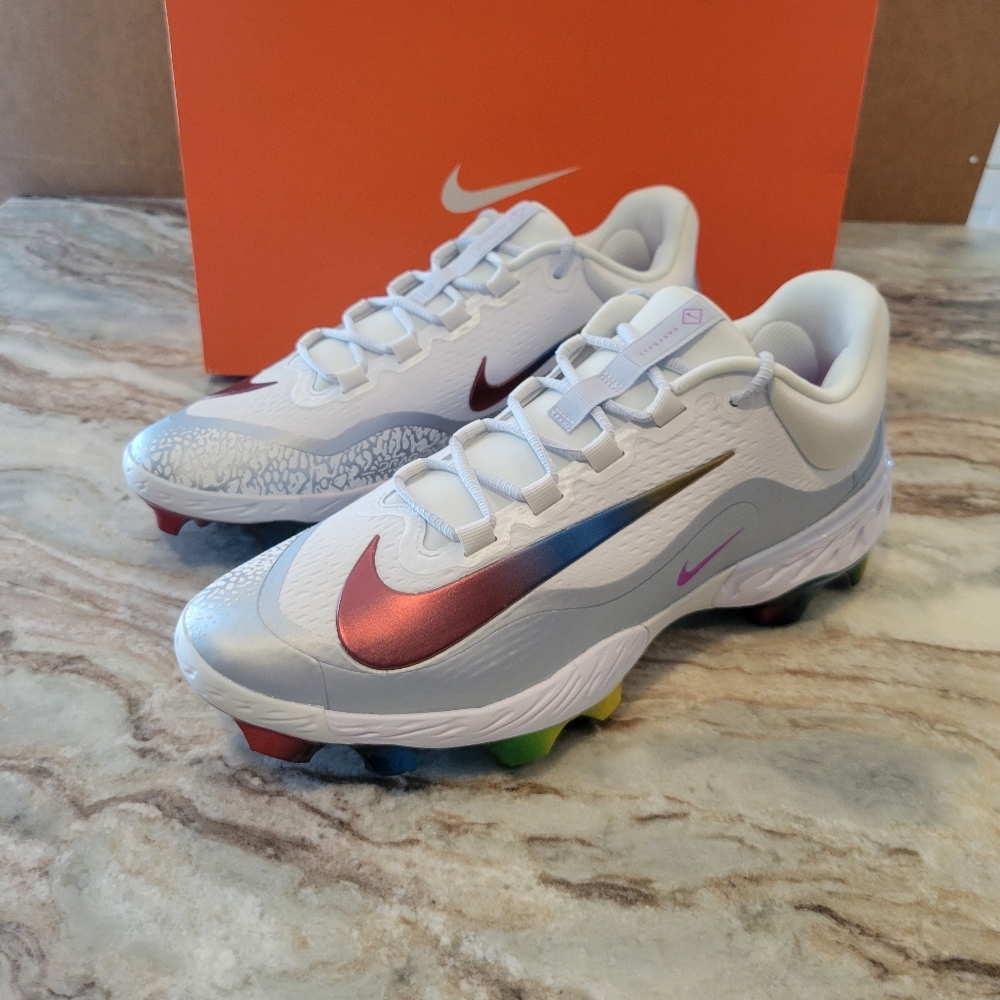 Nike Alpha Huarache Elite 4 Low MCS, Men's 13, White/Hyper Violet, NWT